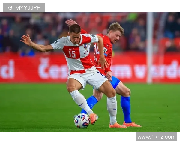 捷克足球崛起之路:从传统强队到现代战术的全面转型与发展 捷克足球崛起之路:从传统强队到现代战术的全面转型与发展